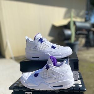 Air Jordan 4 Retro